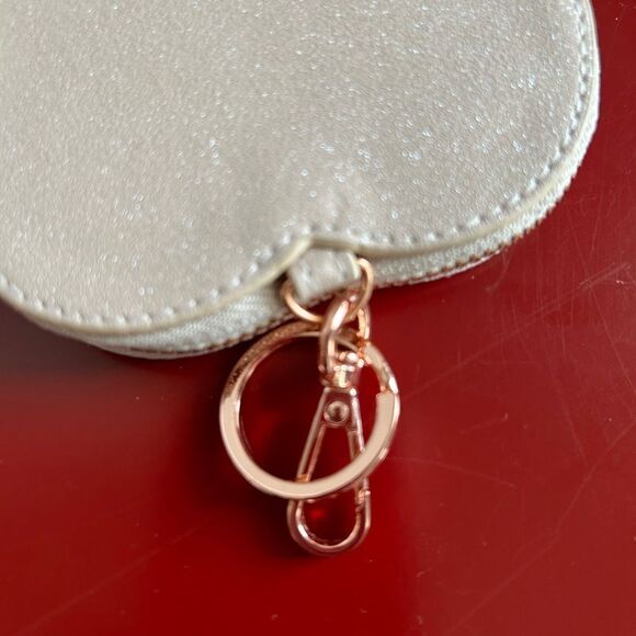 HP🎉❤️Kate Landry Heart Shaped Coin Purse - Picture 5 of 6